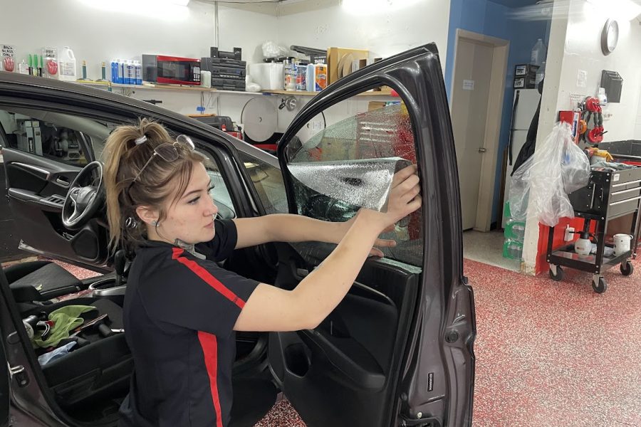 vehicle window tinting replacement in Provo Utah
