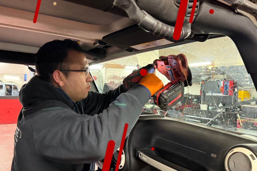 Windshield Replacement: Protect Your Car's Interior from Utah Wind and Rain
